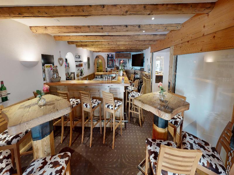 Schweizerhaus Swiss Quality Hotel - Bar
