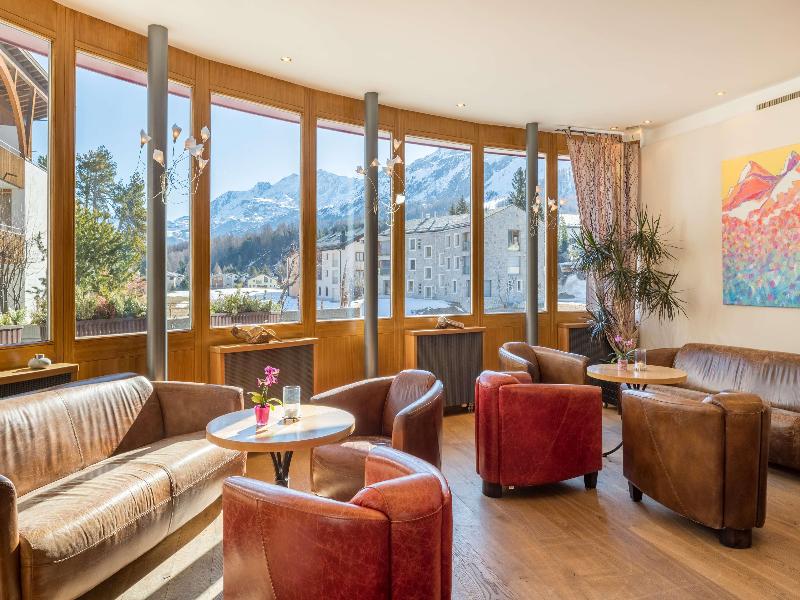 Schweizerhaus Swiss Quality Hotel - Lobi