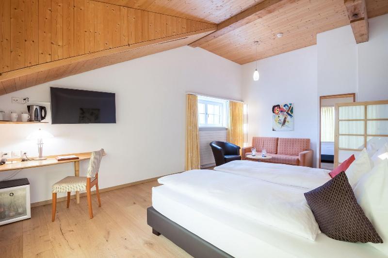 Schweizerhaus Swiss Quality Hotel - Oda