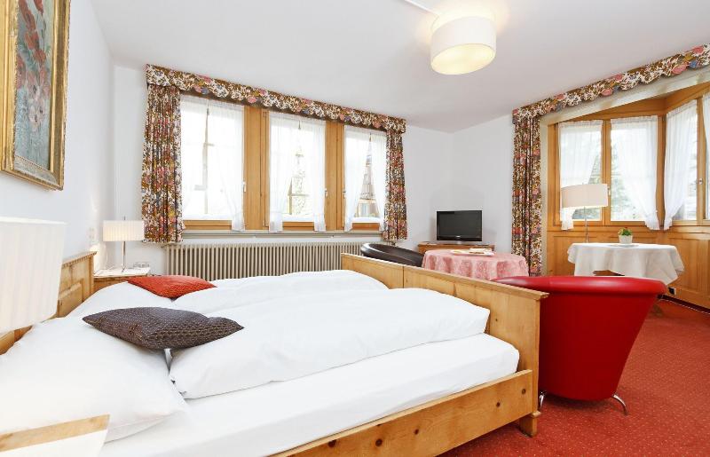 Schweizerhaus Swiss Quality Hotel - Oda