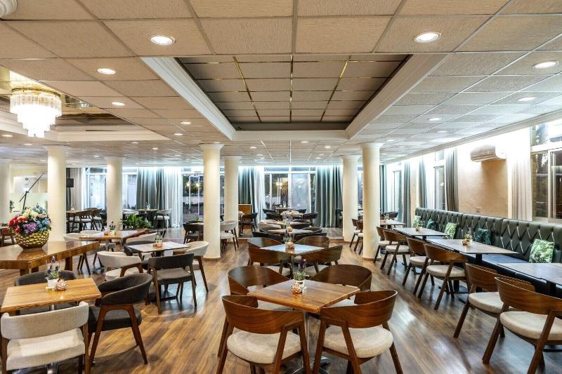 Forest Park Hotel - Lobi