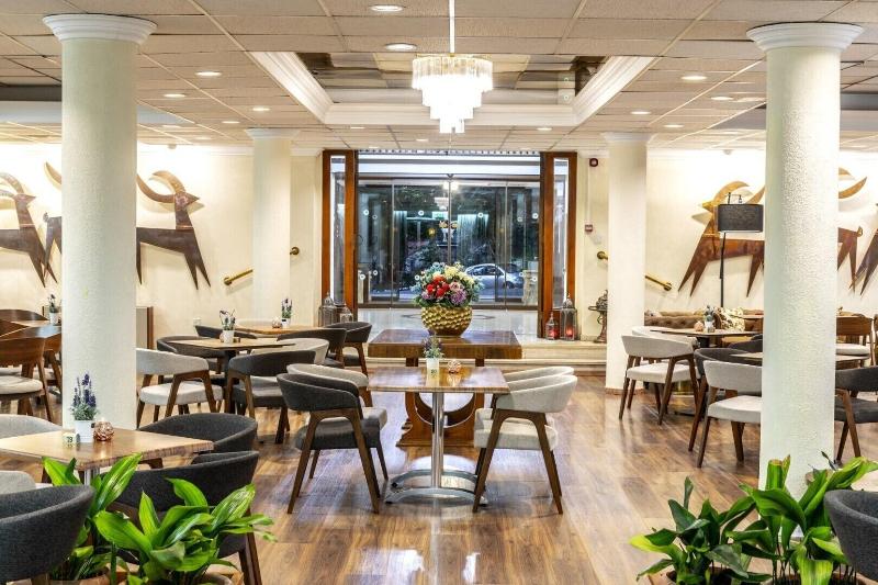 Forest Park Hotel - Lobi