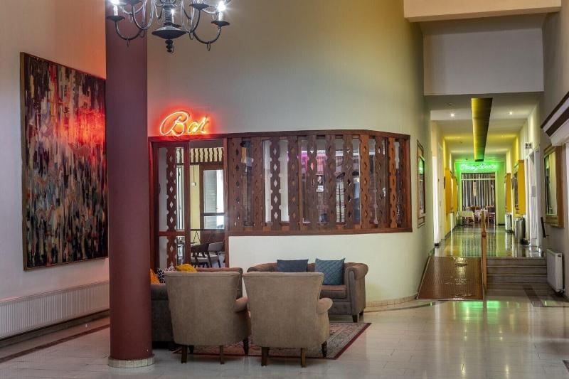 Forest Park Hotel - Lobi