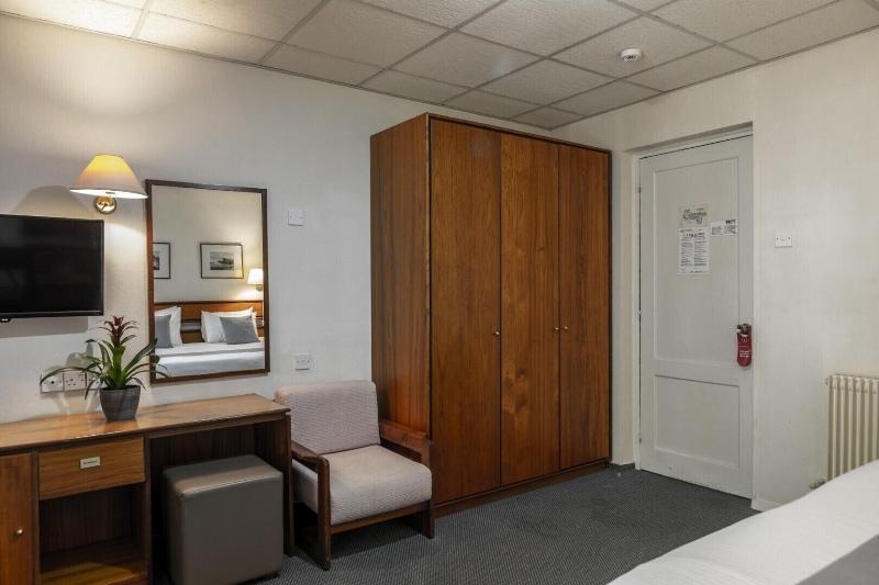 Forest Park Hotel - Oda