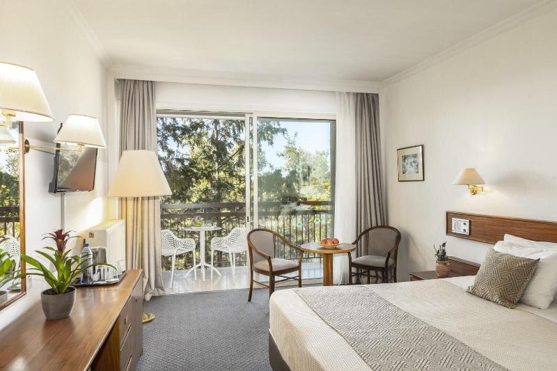 Forest Park Hotel - Oda