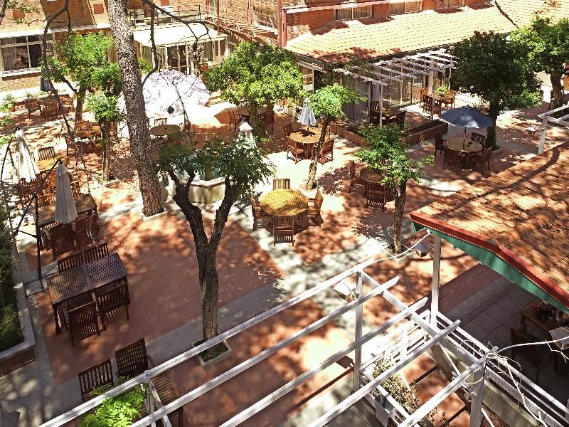 Forest Park Hotel - Teras