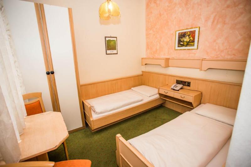 Hotel Hadrigan - Genel