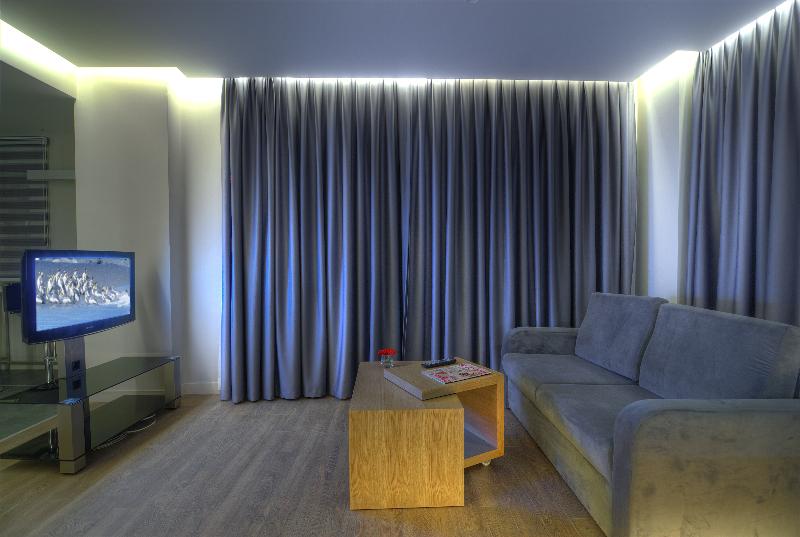 Endless Suites Hotel - Oda