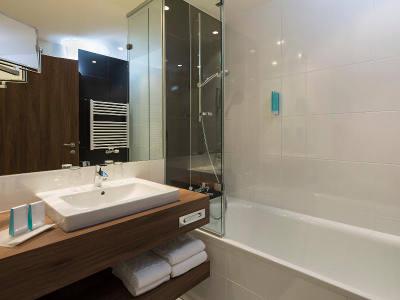 Austria Trend Hotel Doppio - Oda