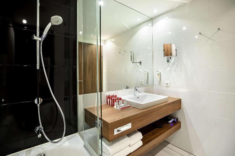 Austria Trend Hotel Doppio - Oda