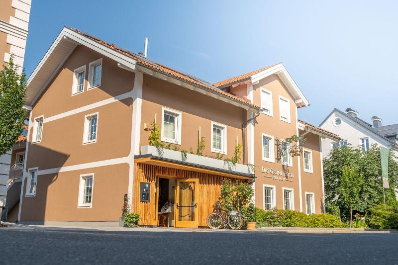 Das Grüne Hotel zur Post - Genel