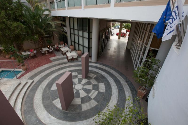 Santa Marina Unique Hotel - Genel