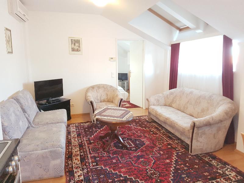 Hotel Pension Haydn - Oda