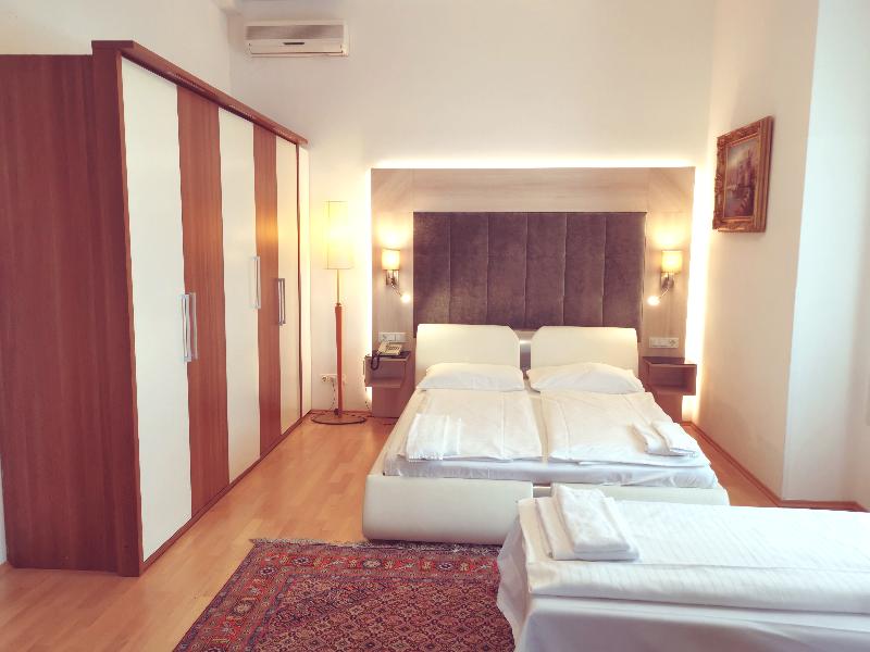 Hotel Pension Haydn - Oda
