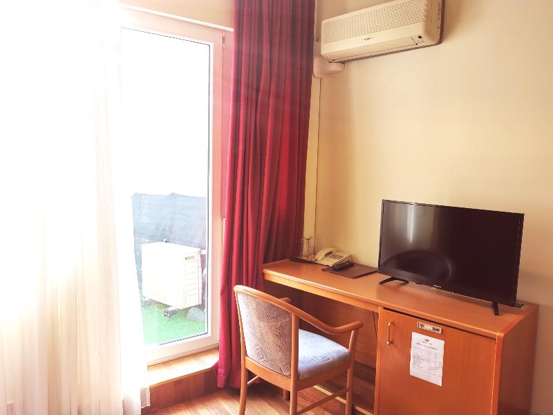 Hotel Pension Haydn - Oda