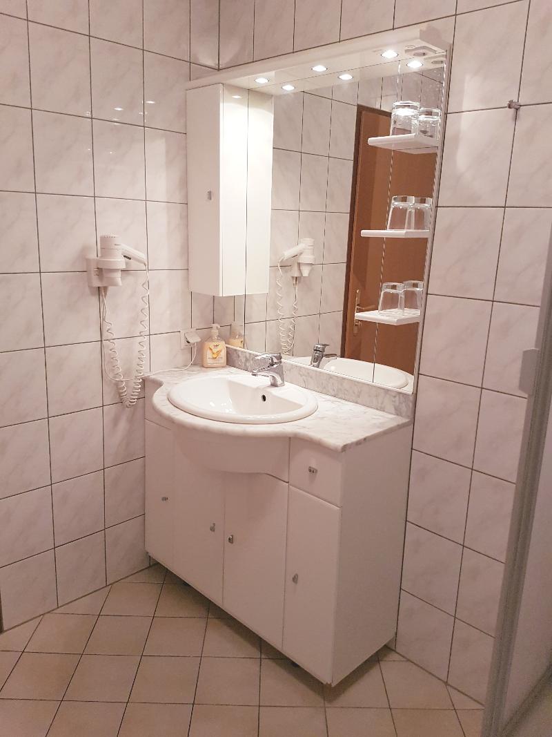 Hotel Pension Haydn - Oda