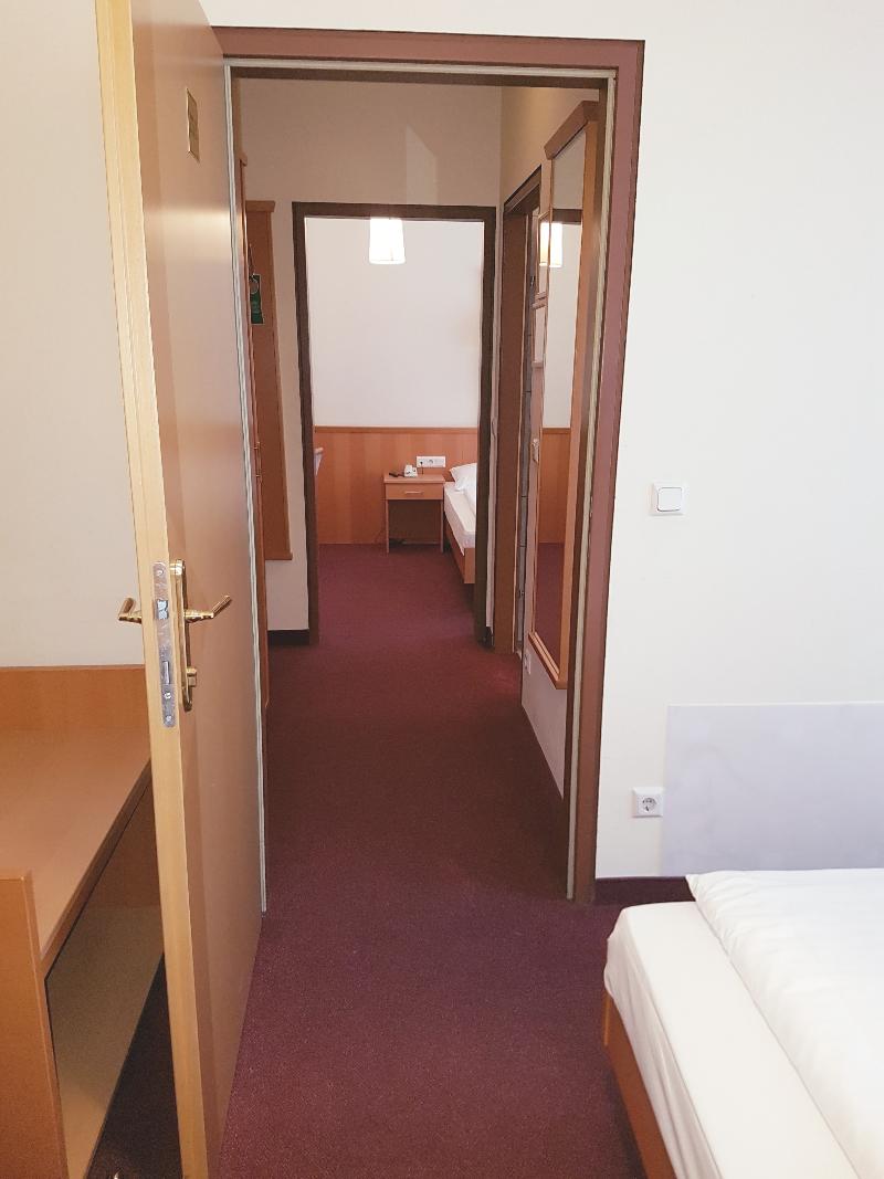 Hotel Pension Haydn - Oda