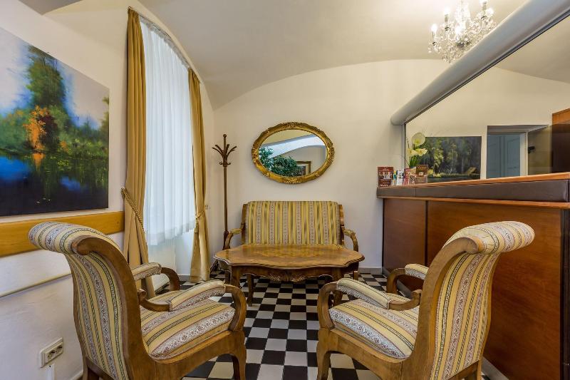 Hotel Graf Stadion - Lobi