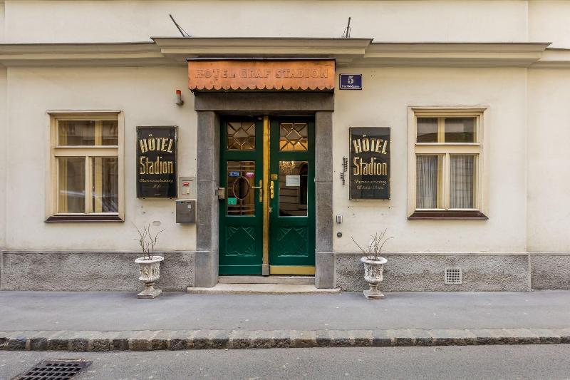 Hotel Graf Stadion - Genel