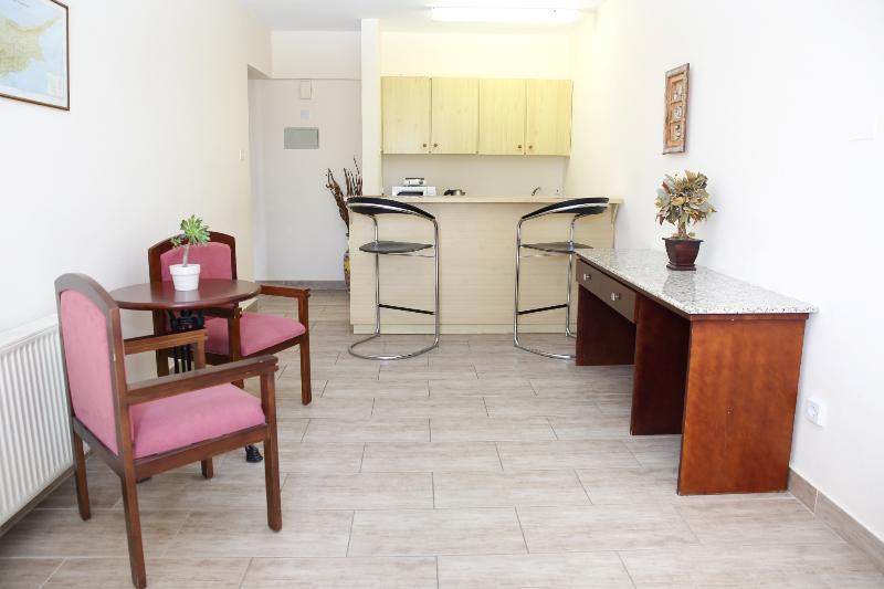 Antonis G Hotel - Oda