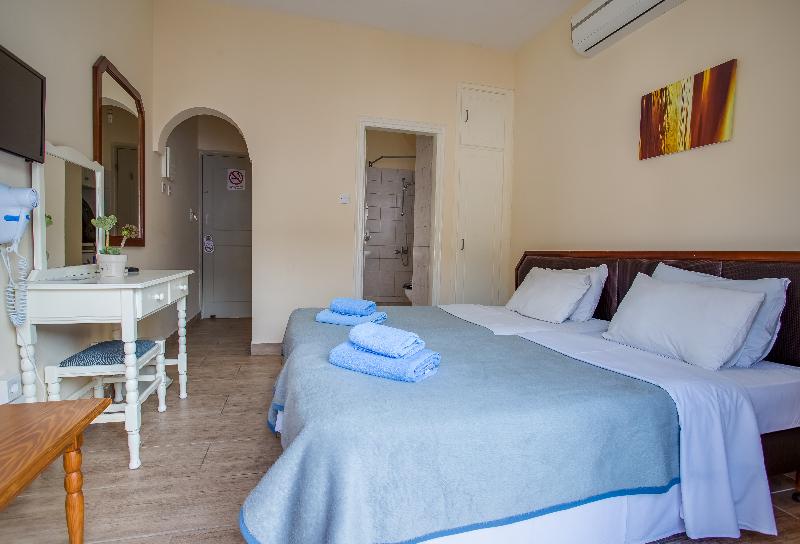 Antonis G Hotel - Oda