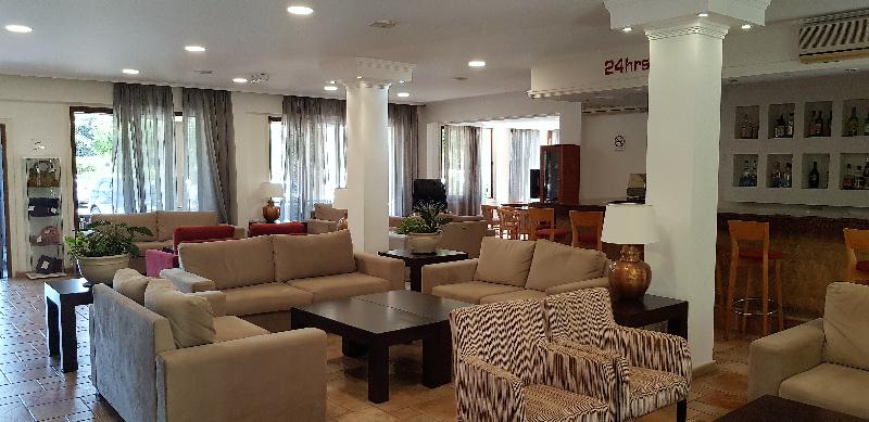 Helios Bay Hotel Apts & Villas - Lobi