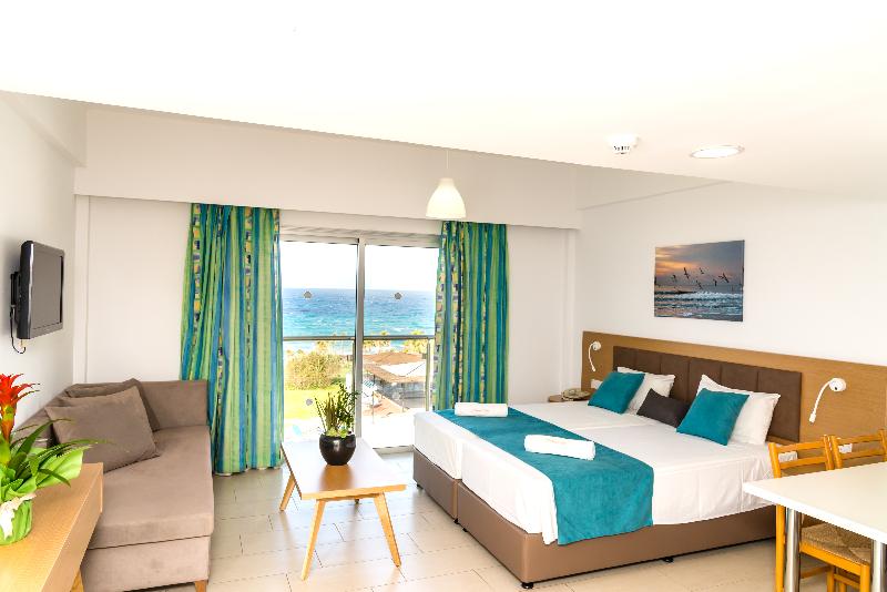 Helios Bay Hotel Apts & Villas - Oda