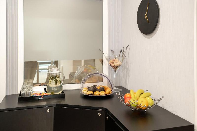 Dinya Lisbon Hotel & Lounge Bar - Lobi