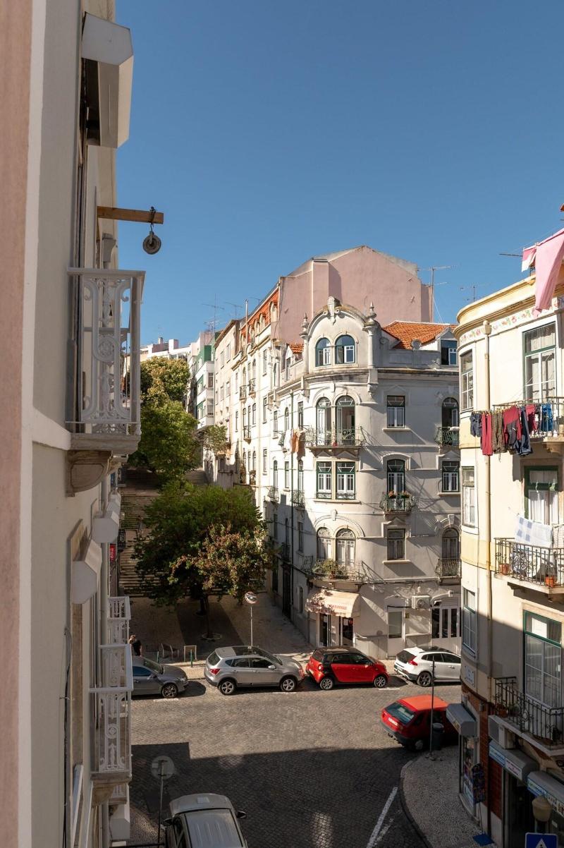 Dinya Lisbon Hotel & Lounge Bar - Genel