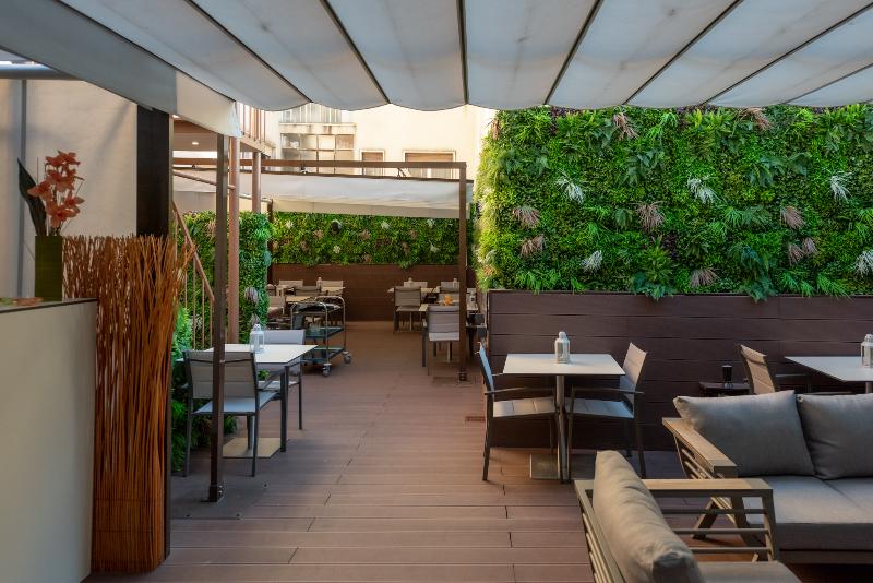 Dinya Lisbon Hotel & Lounge Bar - Teras