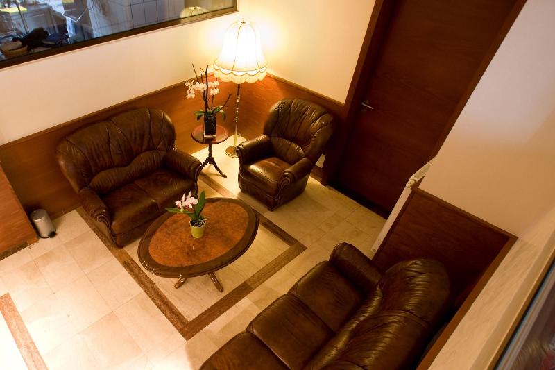 Hotel Marc Aurel - Lobi