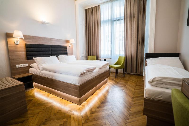 Hotel Marc Aurel - Oda