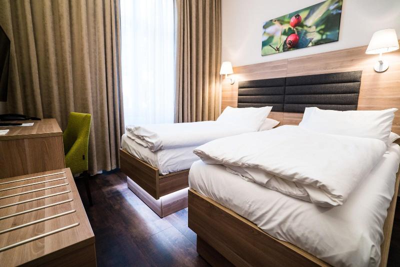 Hotel Marc Aurel - Oda