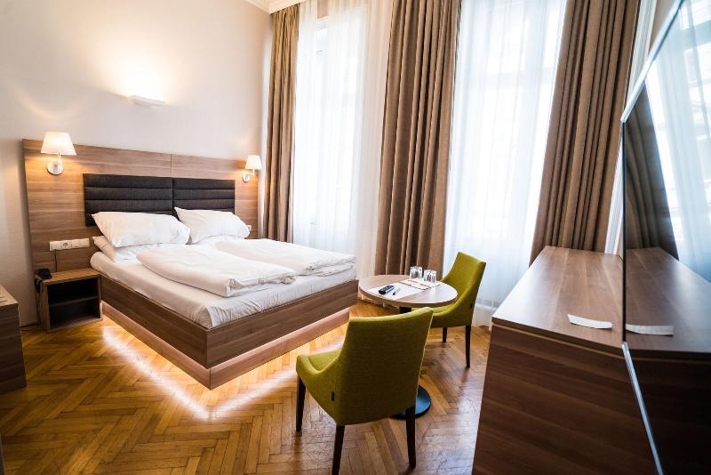 Hotel Marc Aurel - Oda