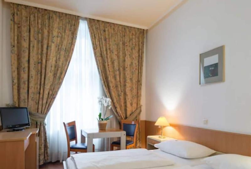 Hotel Marc Aurel - Oda