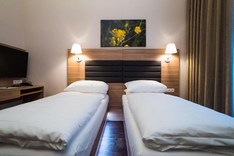 Hotel Marc Aurel - Oda