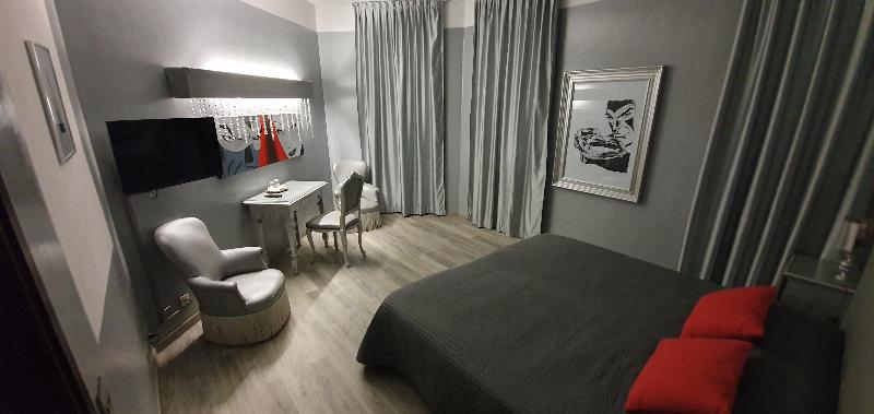 Admiral Hotel - Genel