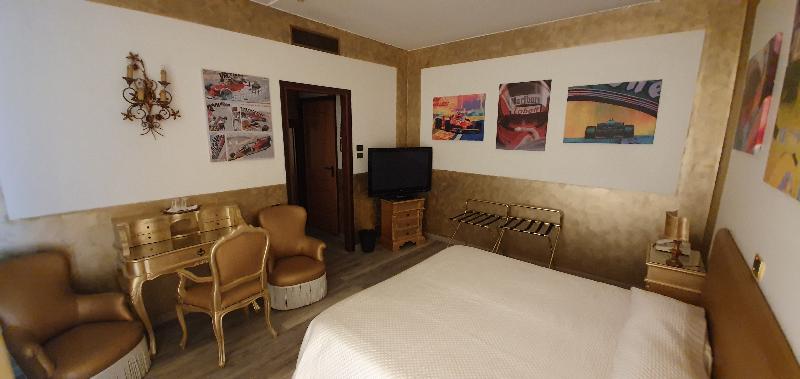Admiral Hotel - Genel