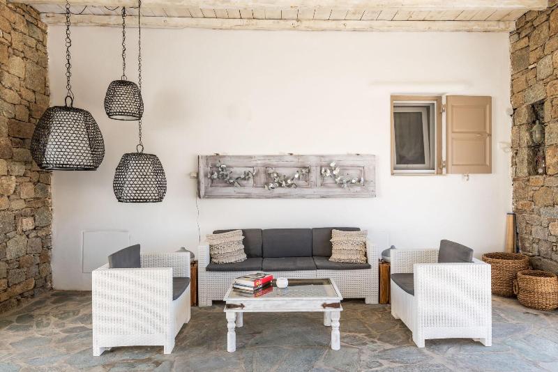 Elenis Village Suites - Lobi