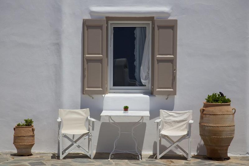 Elenis Village Suites - Genel