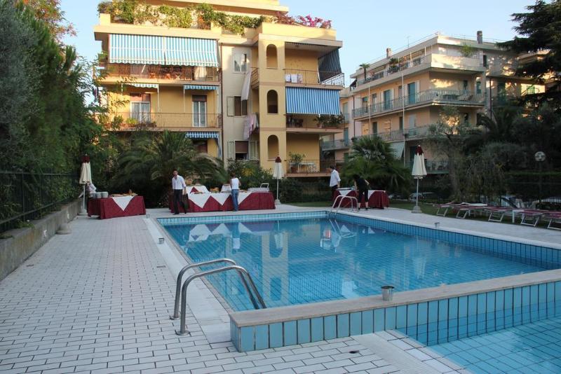 Hotel Garden - Genel