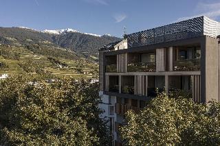 Hotel Lowenhof