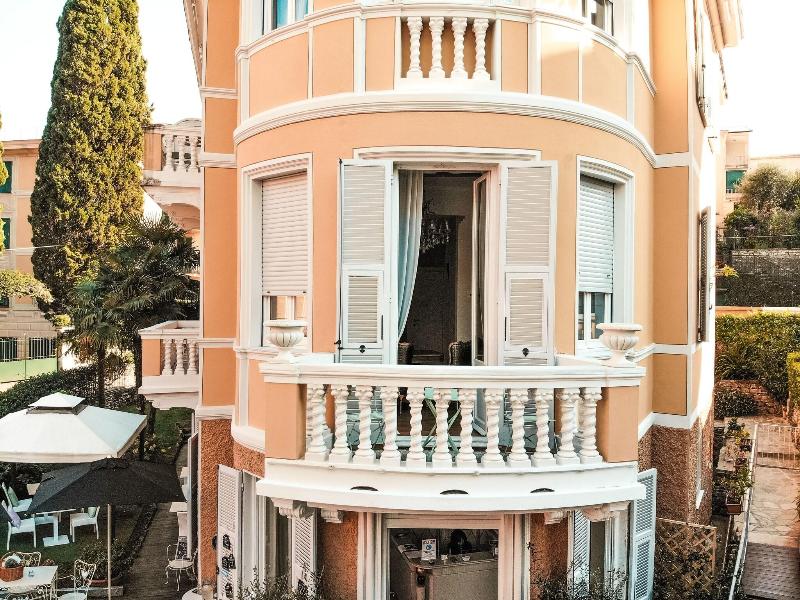 Nuova Riviera Hotel - Genel