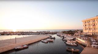 Tirreno Hotel