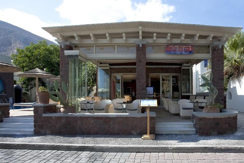 Elixir Studios - Bar