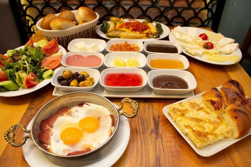 Titanik Hotel - Restoran
