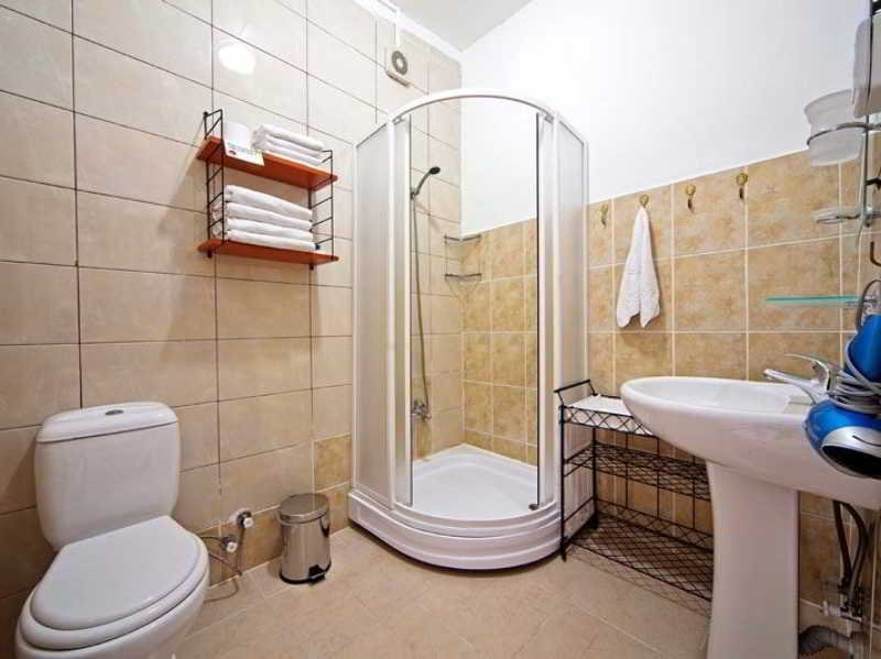 Modern Sultan Hotel