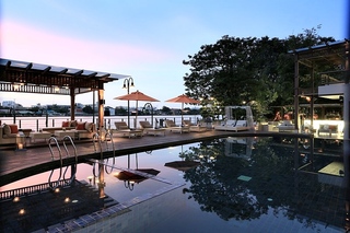 Riva Surya Bangkok fotoÄŸrafÄ±