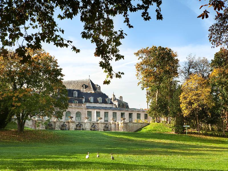Auberge du Jeu de Paume - Genel