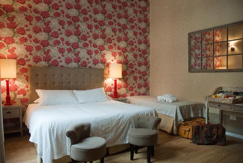 Black 5 Florence Suite - Oda